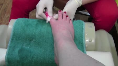 Watch Destiny Get Her Pedicure - Bbw goddess destiny kaine goes to the salon to get her weekly pedicure. Watch me get a full pedicure from start to finish, see the entire process. I go from cherry red toe nails to electric blue. This is for all of you who wish they could accompany me to the salon, either kneeling beside me watching, or taking over and doing a nice long massage before they get expertly paited, or maybe in the chair next to me getting your own toes pedicured and painted! Enjoy!